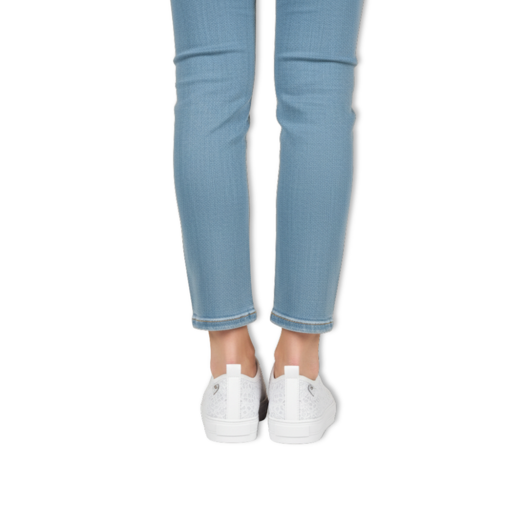 Women's Fashion Hollow Lace Canvas Platform Sneakers