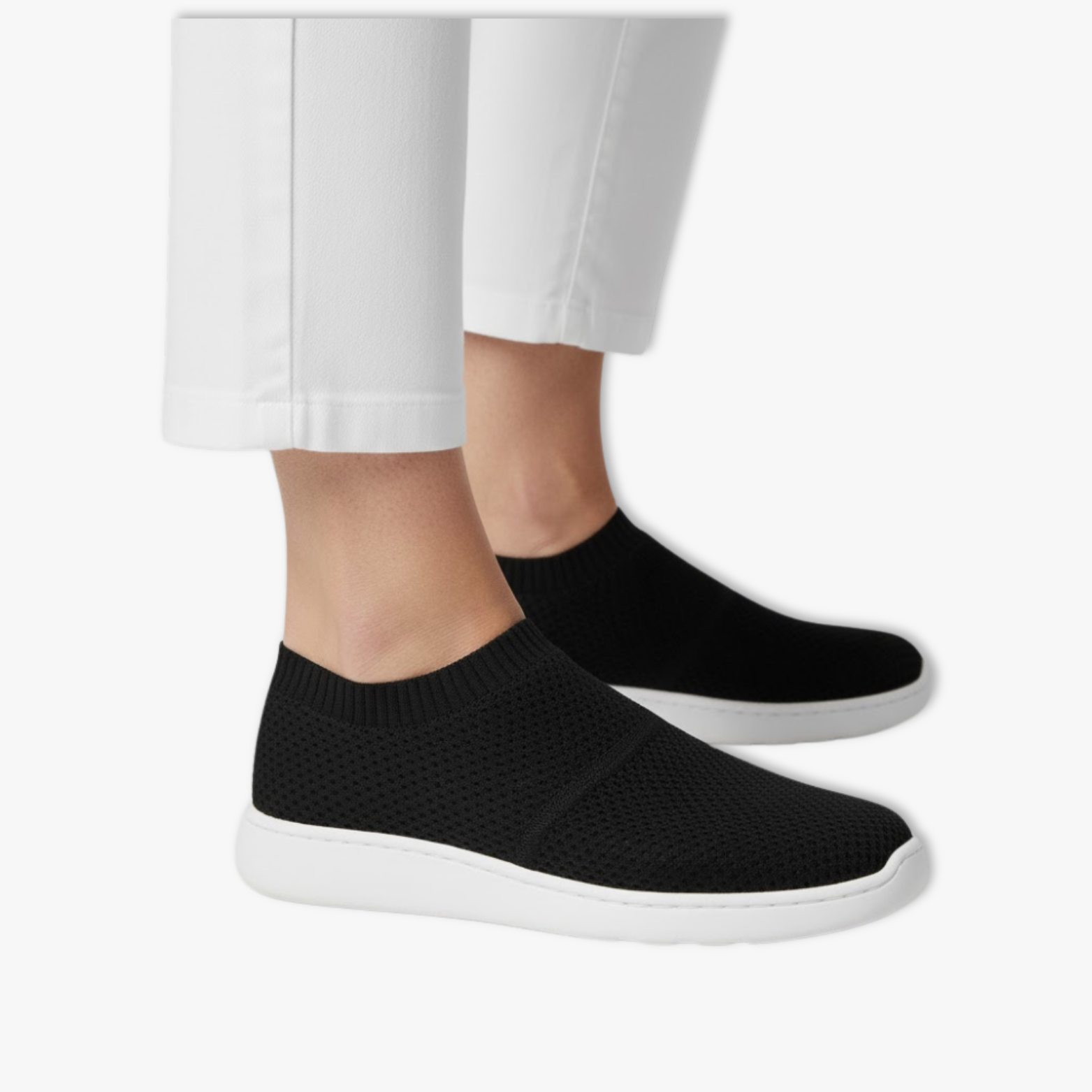 Women’s Lightweight Breathable Casual Sneakers with Simple Slip-On Style