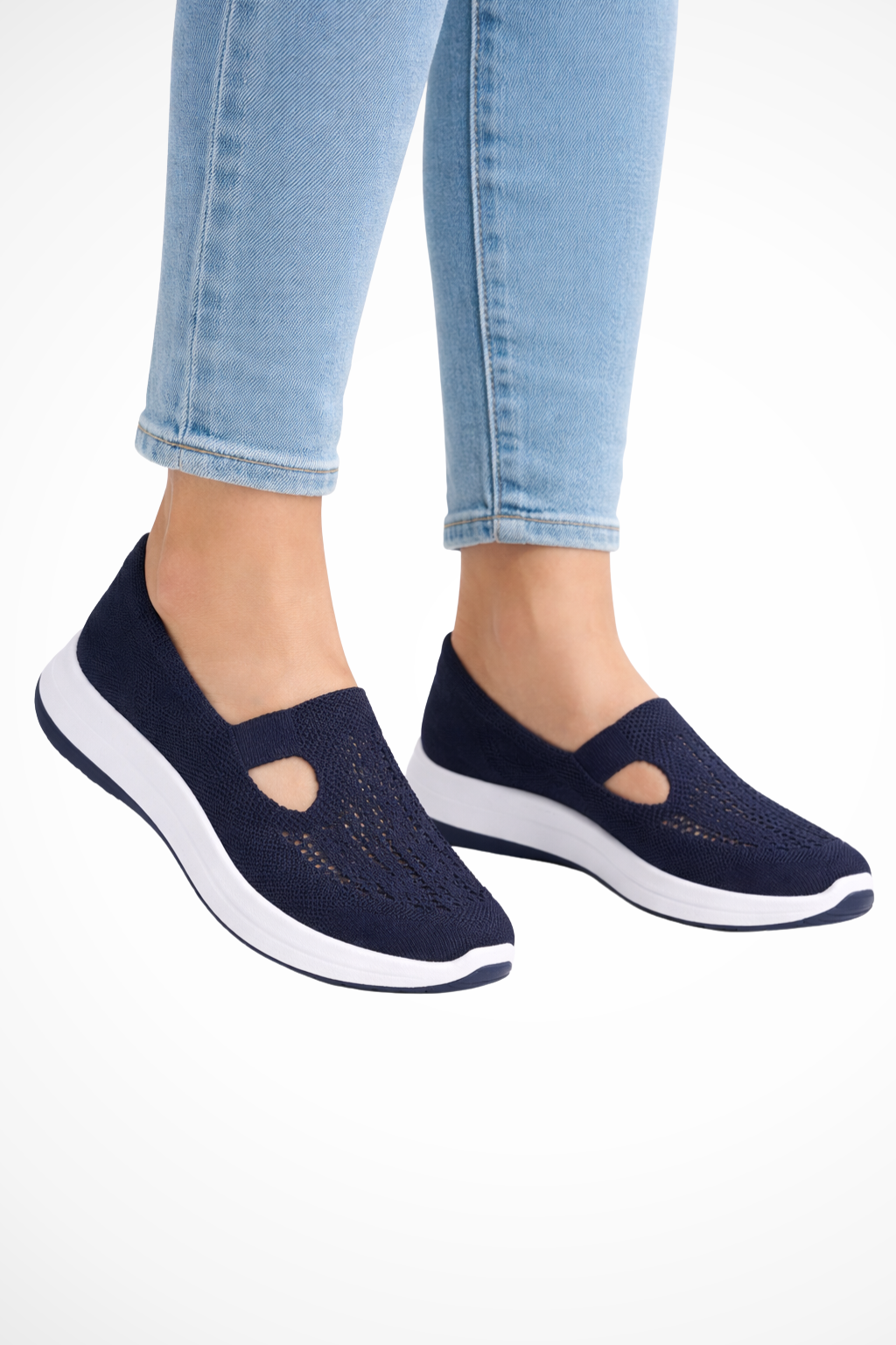 Baskets décontractées à enfiler pour femmes, chaussures de marche respirantes en maille, sneakers perforées