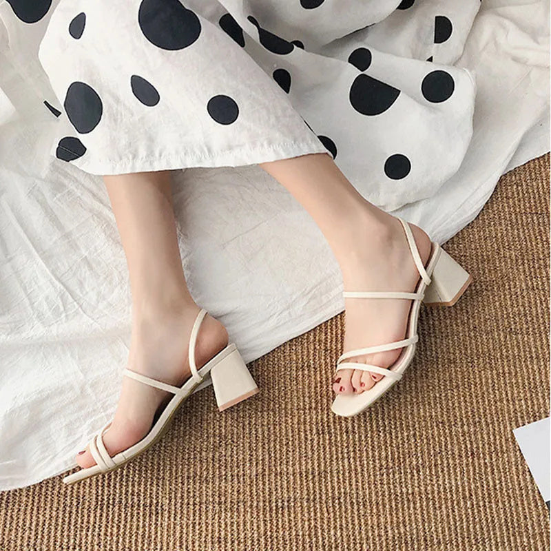 Sandales à talon bloc pour femmes, à brides, bout ouvert carré, chaussures habillées à enfiler