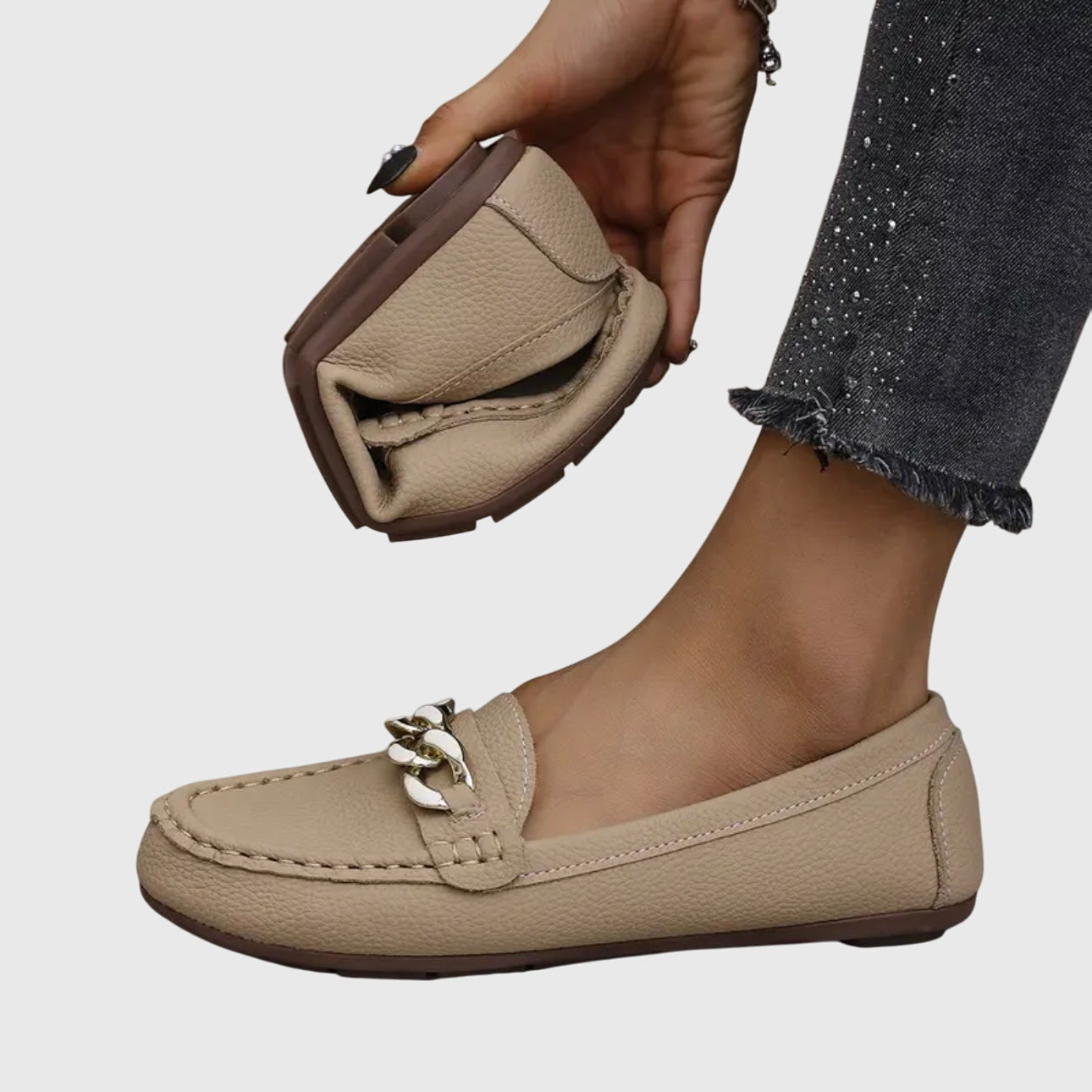Mocassins femme à enfiler avec détail chaîne Chaussures plates habillées