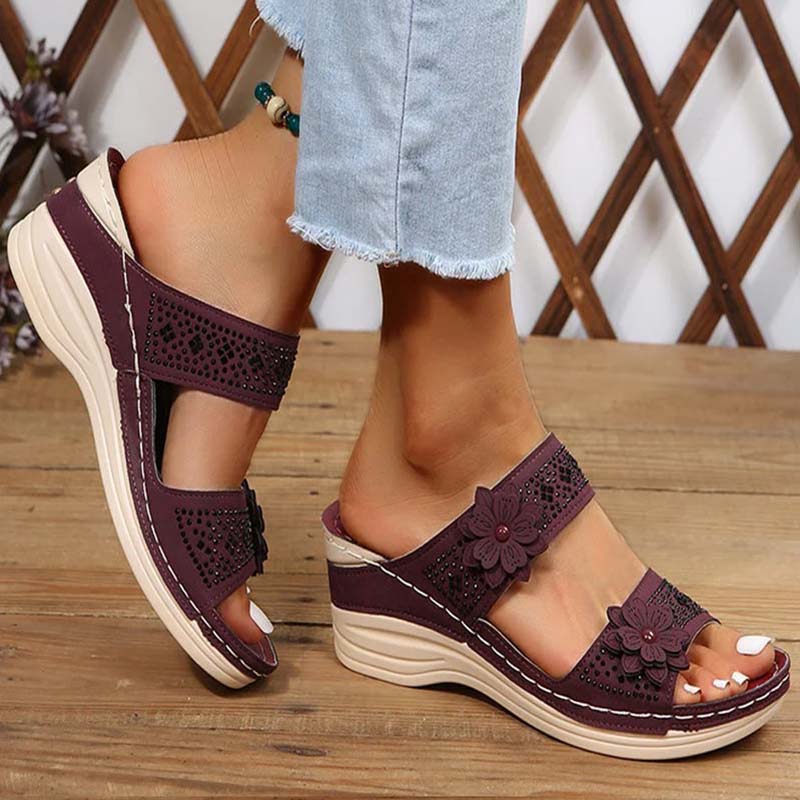 Papuci cu toc înclinat pentru femei, cu model floral, din piele PU, sandale retro romane cu platformă, slip-on