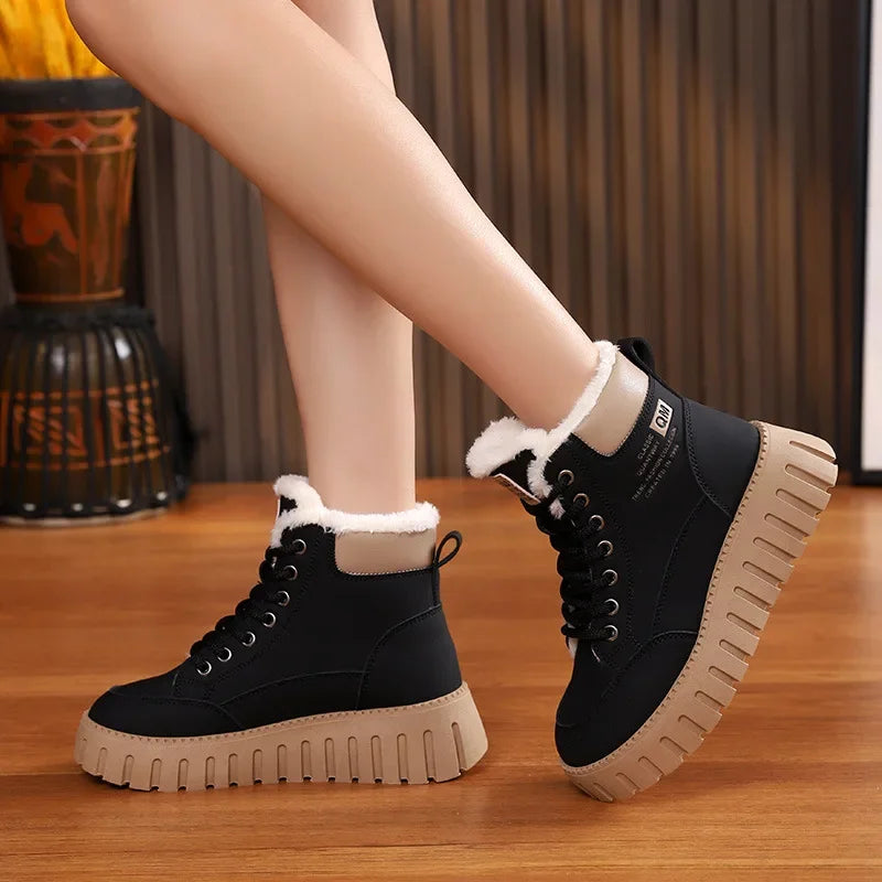 Women's Fleece-Lined Snow Boots Lace-Up Platform Winter Ankle Shoes