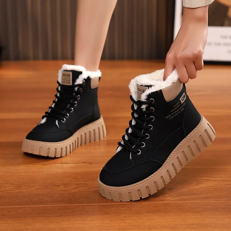 Women's Fleece-Lined Snow Boots Lace-Up Platform Winter Ankle Shoes
