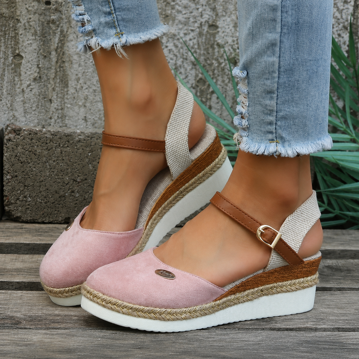 Sandales compensées orthopédiques style espadrille avec bout fermé de soutien