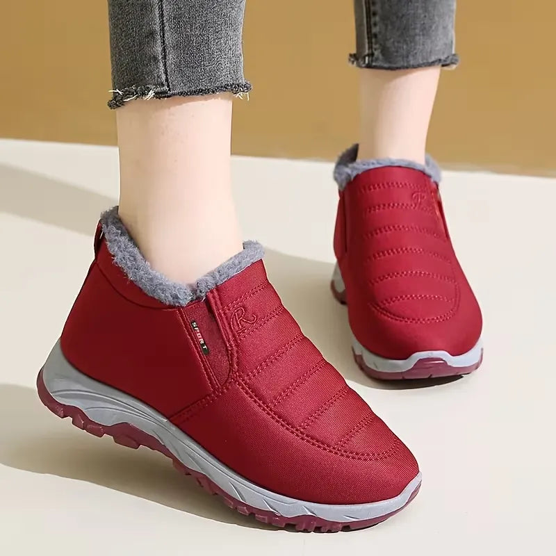 Men's Slip-On Winter Boots Fur Lined Ankle Snow Shoes Wear Resistant Sneakers