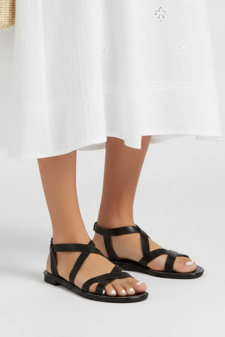 Sandales plates à brides pour femmes avec semelle ergonomique et design croisé