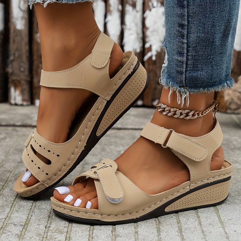 Sandalias de mujer sin cordones de cuero PU con soporte para el arco y cuña