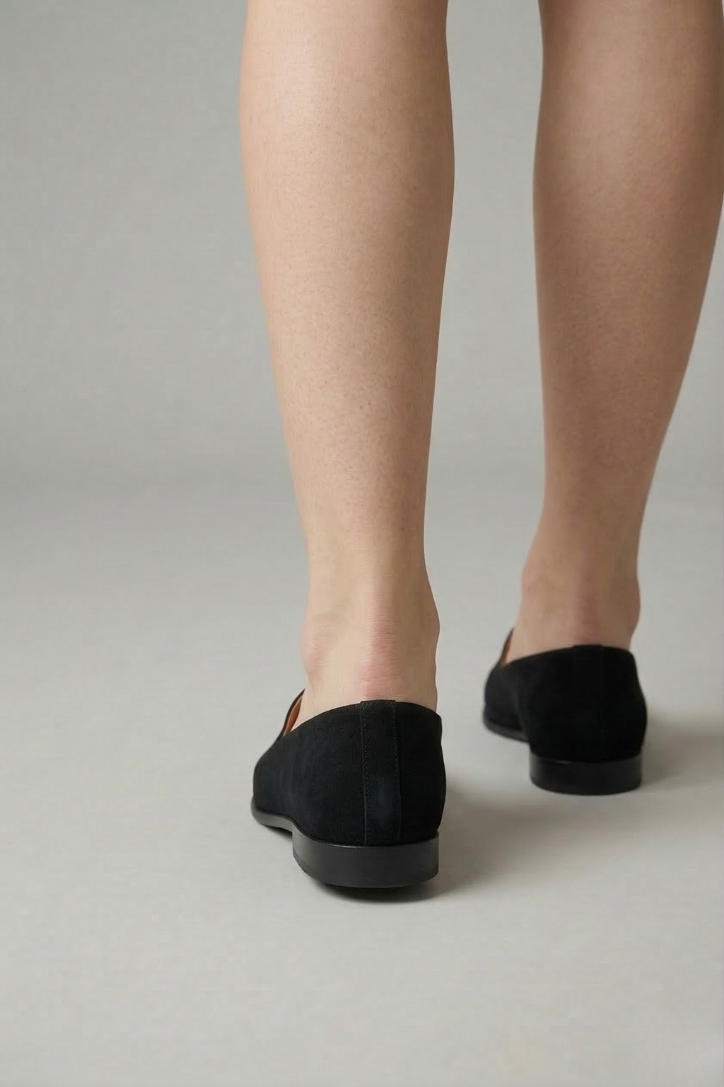 Women's Loafers Pointed Toe Flat Slip On Comfortable Walking Shoes