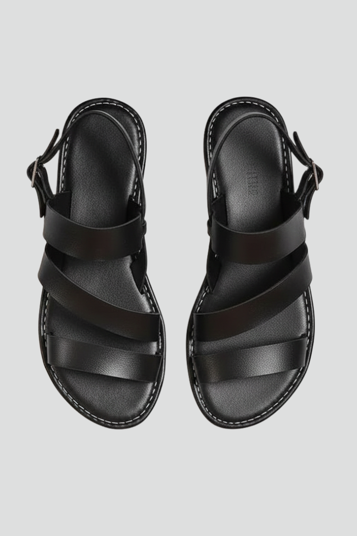 Sandales plates pour femmes avec bride de talon réglable et design à lanières respirant