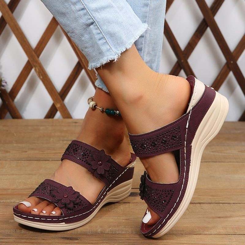 Papuci cu toc înclinat pentru femei, cu model floral, din piele PU, sandale retro romane cu platformă, slip-on