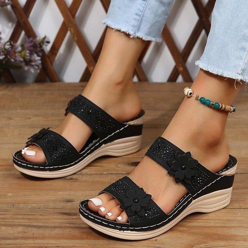 Papuci cu toc înclinat pentru femei, cu model floral, din piele PU, sandale retro romane cu platformă, slip-on