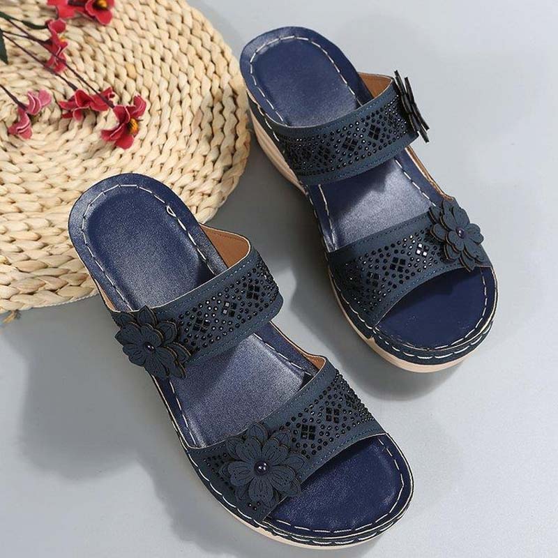 Papuci cu toc înclinat pentru femei, cu model floral, din piele PU, sandale retro romane cu platformă, slip-on