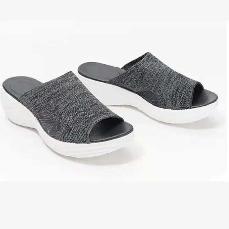 Ortopediska sandaler för kvinnor med elastiska korsband, öppna tår och kilklacktofflor