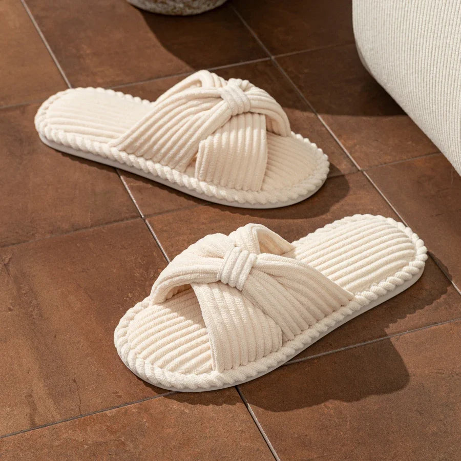 Zapatillas de felpa para mujer con lazo de pana y punta abierta