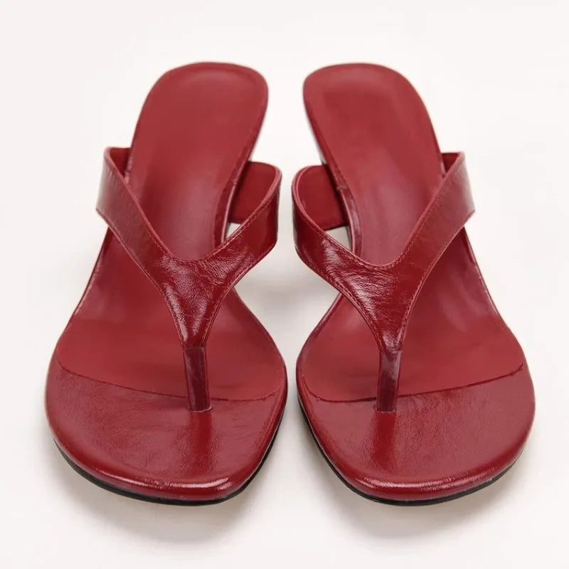 Sandali da donna con punta aperta, tacco kitten, infradito e mules