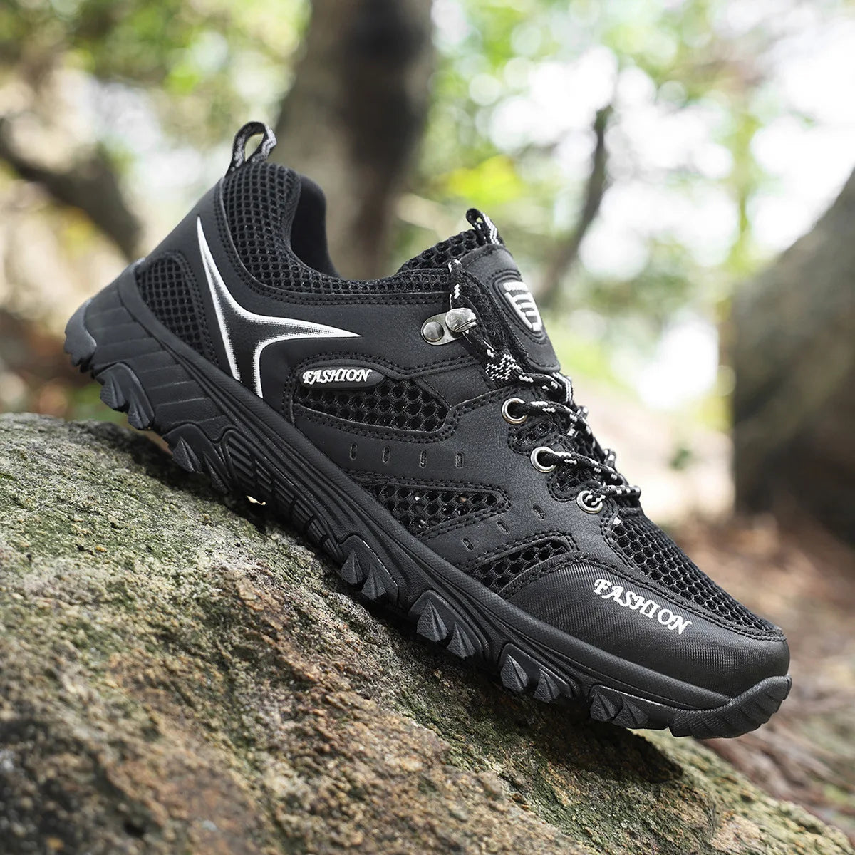 Men's Hiking Shoess Breathable Mesh Low Cut Trail Sneakers