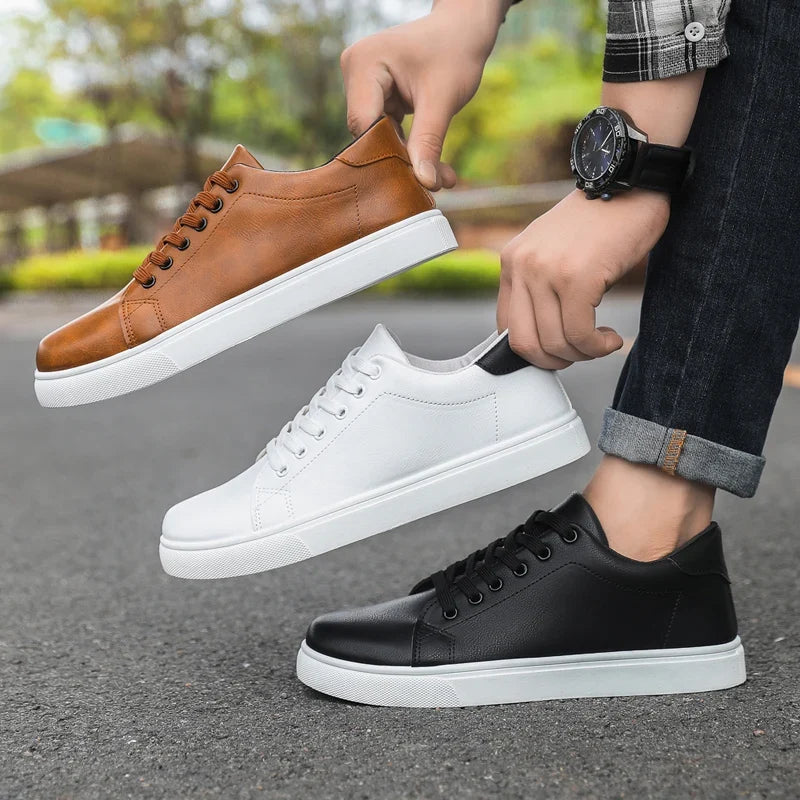 Zapatillas cómodas para hombre de cuero genuino – Plantilla acolchada, suela exterior gruesa de goma