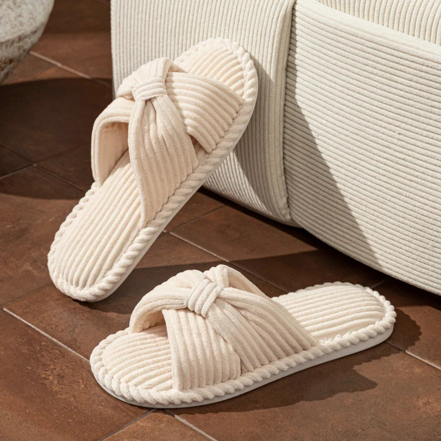 Zapatillas de felpa para mujer con lazo de pana y punta abierta