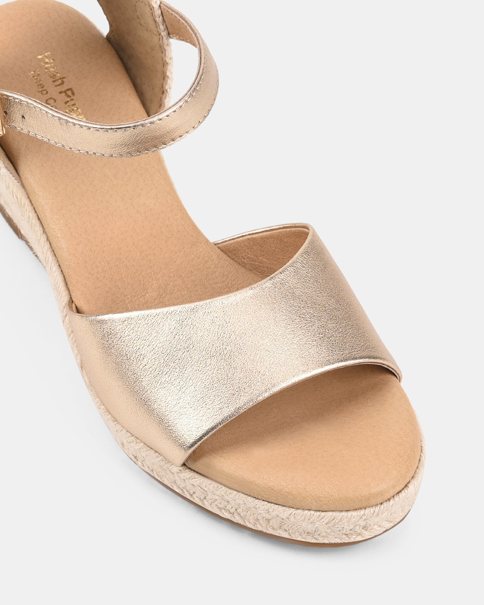 Sandalias para mujer con cuña y punta abierta
