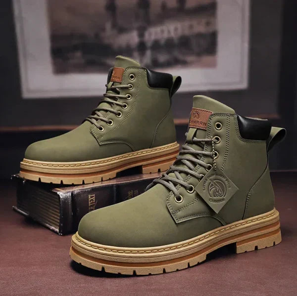Botas outdoor para hombre antideslizantes – comodidad acolchada y soporte reforzado para el tobillo