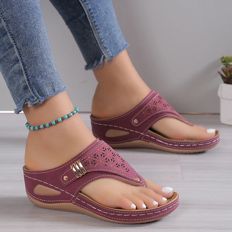 Sandali Casual da Donna con Zeppa, Infradito in Finta Pelle, Piattaforma