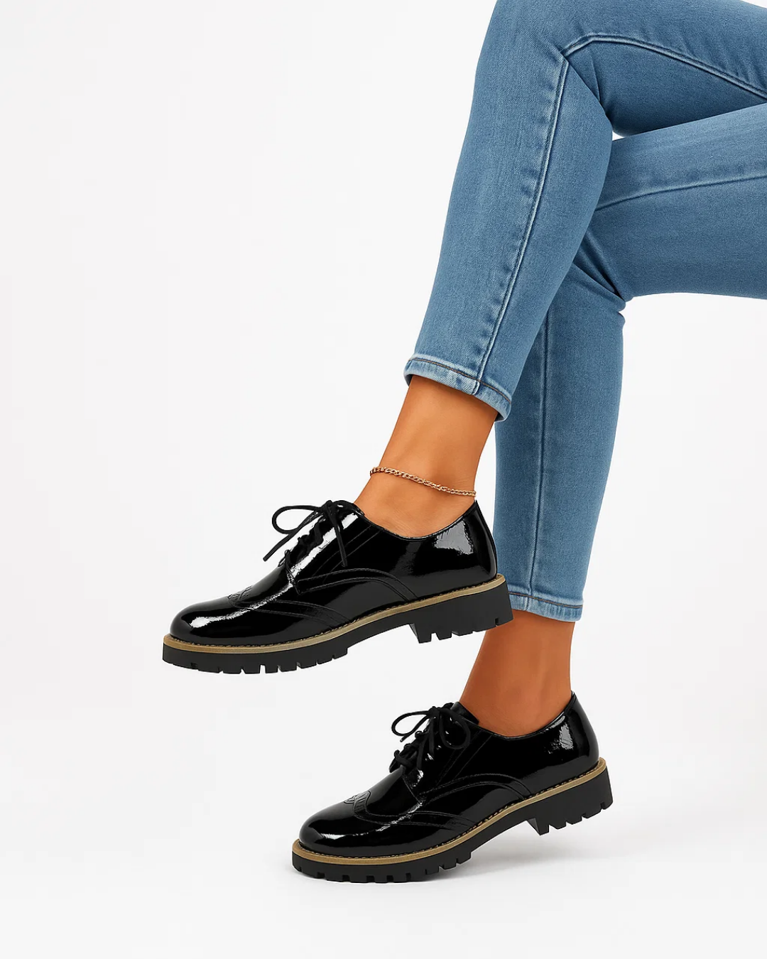 Chaussures décontractées vernies à lacets pour femmes, semelle plate, baskets brillantes et tendance