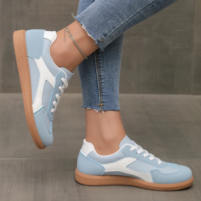 Women's Comfort Leather Sneakers – Cushioned Insole, Contrasting Gum Outsole