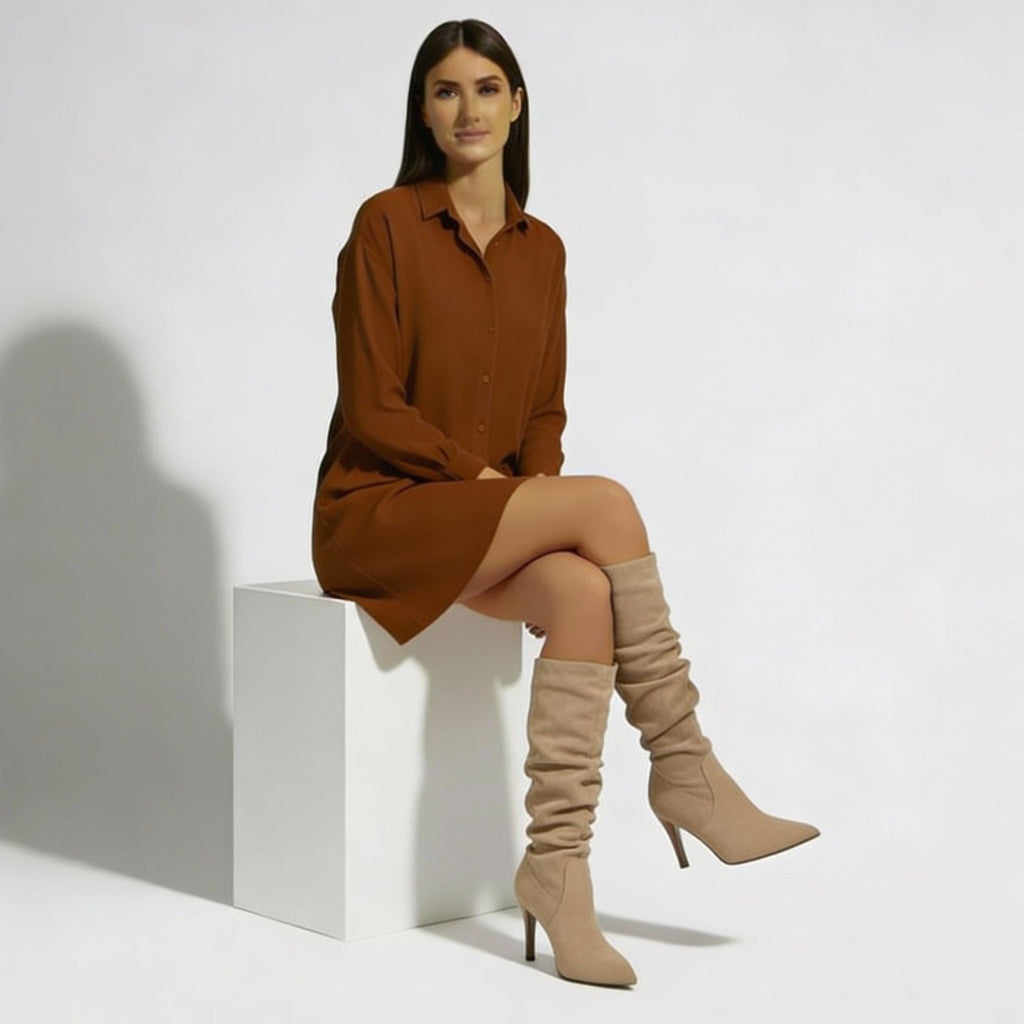 Bottes élégantes pour femmes en daim à talon aiguille – talon affinant, finition luxueuse