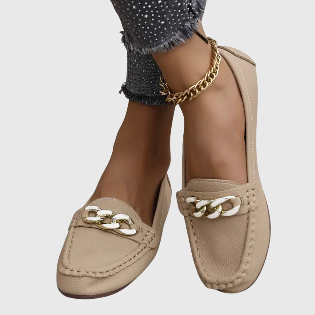 Mocassins femme à enfiler avec détail chaîne Chaussures plates habillées
