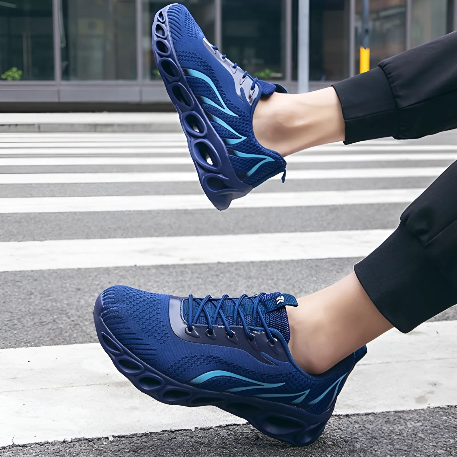 Unisex Casual Sneakers Lightweight Breathable Running Shoes Non-Slip Sports Trainers